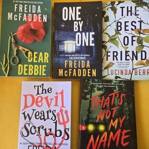 Collection of Mystery and Thriller Novels